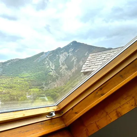 Apartament Amb Llar De Foc I Altell A By Rural D'aneu Lägenhet